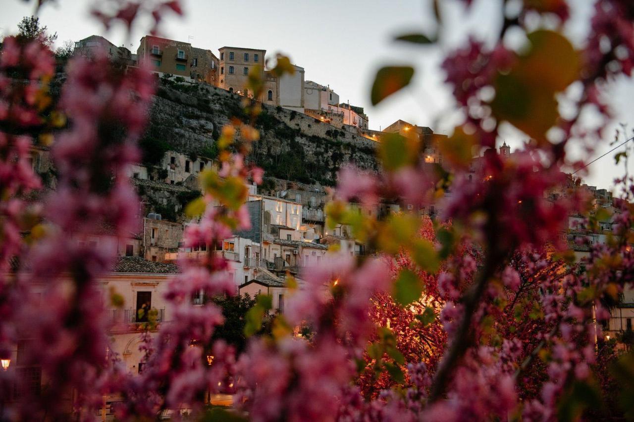 Ibla Rooms Ragusa Exterior photo