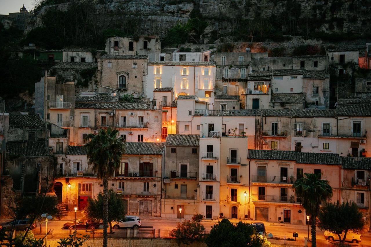 Ibla Rooms Ragusa Exterior photo